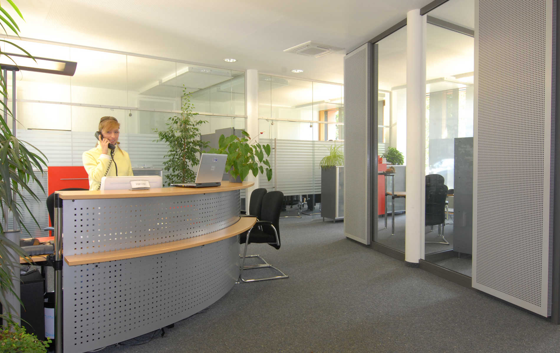 Eingangsbereich des IG Metall Büro in Neckarsulm